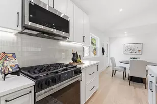 8414 Briarwood Ln, Austin, TX 78757 - Photo 12