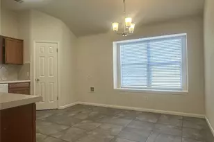 722 Ranier Ln, Round Rock, TX 78665 - Photo 4
