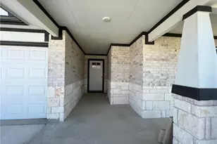 116 Krause Spgs Dr, Hutto, TX 78634 - Photo 2