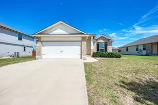 209 Forest Moon Ln, Kyle, TX 78640 - Photo 2