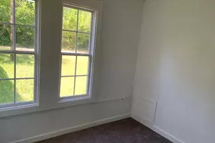435 N West St, Bertram, TX 78605 - Photo 10