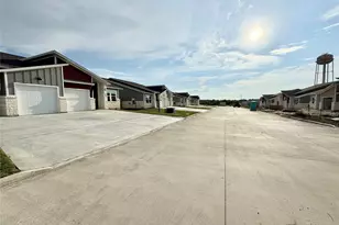 108 Zayd Ct, Jarrell, TX 76537 - Photo 20