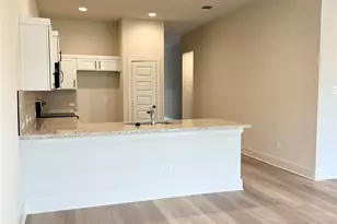 108 Zayd Ct, Jarrell, TX 76537 - Photo 4