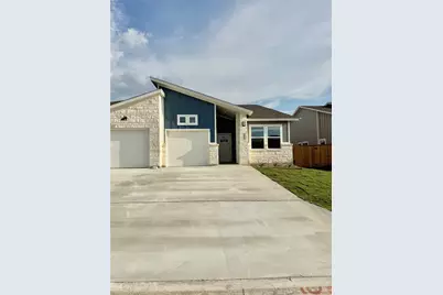 108 Zayd Court #B, Jarrell, TX 76537 - Photo 2