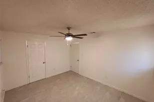 2404 Audubon Pl, Austin, TX 78741 - Photo 12