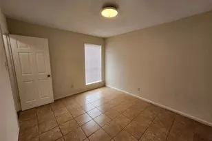 2404 Audubon Pl, Austin, TX 78741 - Photo 4