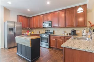 252 Pond View Pass, Buda, TX 78610 - Photo 6