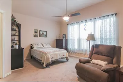 252 Pond View Pass, Buda, TX 78610 - Photo 14