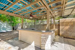 4914 Strass Dr, Austin, TX 78731 - Photo 38