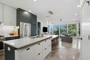 2711 Crest Ave, Austin, TX 78702 - Photo 4