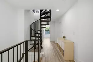 2711 Crest Ave, Austin, TX 78702 - Photo 24