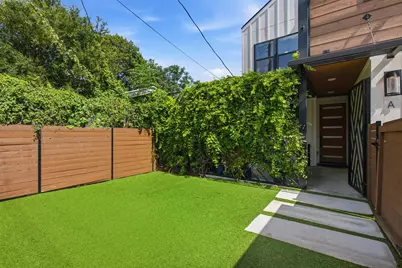 2711 Crest Avenue #A, Austin, TX 78702 - Photo 2