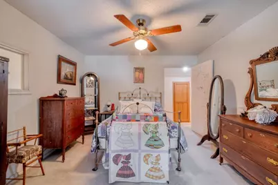 153 Pleasant Grove Road, Elgin, TX 78621 - Photo 20