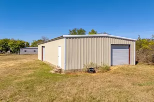 153 Pleasant Grove Rd, Elgin, TX 78621 - Photo 28