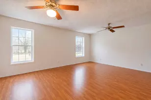 153 Pleasant Grove Rd, Elgin, TX 78621 - Photo 14