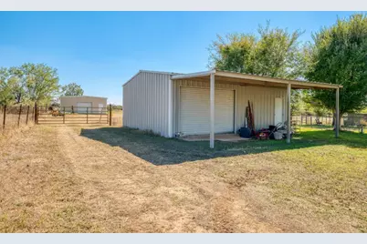 153 Pleasant Grove Road, Elgin, TX 78621 - Photo 26