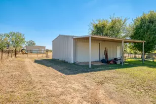 153 Pleasant Grove Rd, Elgin, TX 78621 - Photo 26