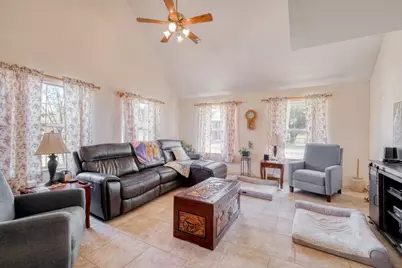 153 Pleasant Grove Road, Elgin, TX 78621 - Photo 6