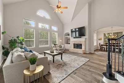 3209 Indigo Waters Drive, Austin, TX 78732 - Photo 4