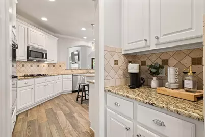 3209 Indigo Waters Drive, Austin, TX 78732 - Photo 16