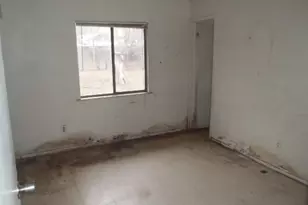 652 Fir Ln, Lockhart, TX 78644 - Photo 14