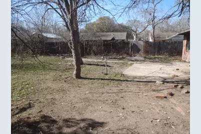 652 Fir Lane, Lockhart, TX 78644 - Photo 8