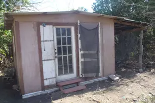 652 Fir Ln, Lockhart, TX 78644 - Photo 6