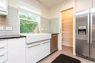 3302 Catalina Dr, Austin, TX 78741 - Photo 12