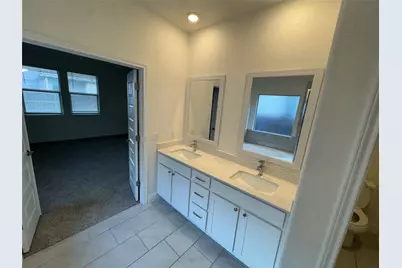17901 Civorno Drive, Pflugerville, TX 78660 - Photo 16