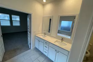 17901 Civorno Dr, Pflugerville, TX 78660 - Photo 16