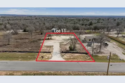 328 La Selva Drive, Elgin, TX 78621 - Photo 1