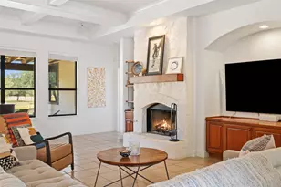 501 E Trail, Spicewood, TX 78669 - Photo 12