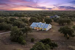 501 E Trail, Spicewood, TX 78669 - Photo 4