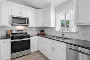 8007 Colony Loop Dr, Austin, TX 78724 - Photo 2