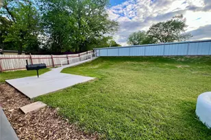 8007 Colony Loop Dr, Austin, TX 78724 - Photo 32
