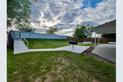 8007 Colony Loop Drive, Austin, TX 78724 - Photo 6