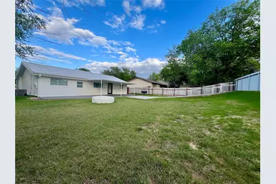 8007 Colony Loop Drive, Austin, TX 78724 - Photo 18