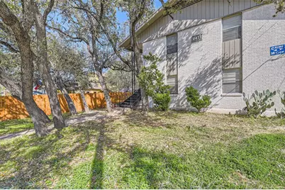 2411 S 5th Street #2, Austin, TX 78704 - Photo 18