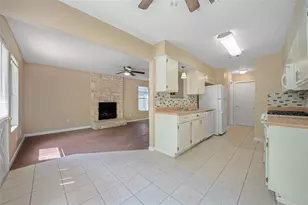 14203 Sussman Ct, Austin, TX 78728 - Photo 6