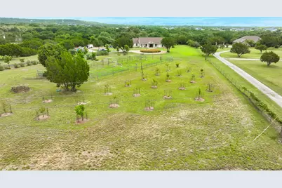 404 Mustang Way, Georgetown, TX 78633 - Photo 34