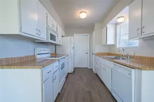 601 Osage Dr, Leander, TX 78641 - Photo 8