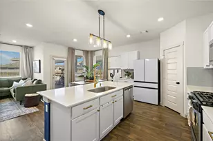 219 Greens Bayou Trail, Hutto, TX 78634 - Photo 10