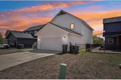 416 Stagecoach Trail, San Marcos, TX 78666 - Photo 2
