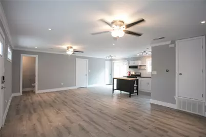 1103 Booker Avenue #B, Austin, TX 78752 - Photo 8