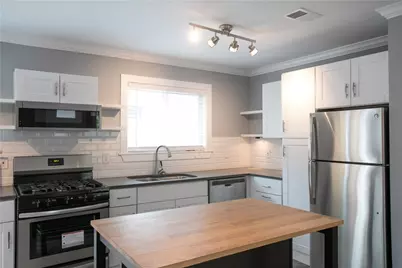 1103 Booker Avenue #B, Austin, TX 78752 - Photo 2