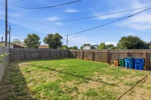 1103 Booker Ave, Austin, TX 78752 - Photo 12