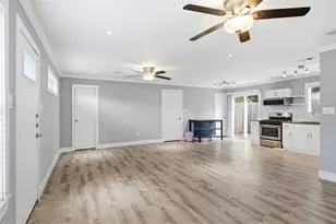 1103 Booker Ave, Austin, TX 78752 - Photo 2