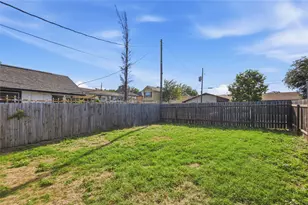 1103 Booker Ave, Austin, TX 78752 - Photo 14