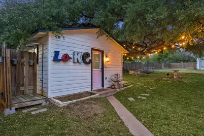 4247 River Oaks Drive, Kingsland, TX 78639 - Photo 26