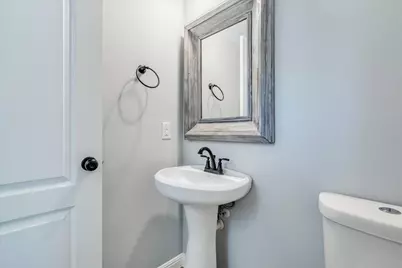2005 Garretts Way, Manchaca, TX 78652 - Photo 6